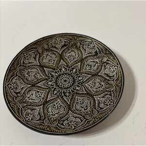 Vintage Brass Wall Hanging Plaque Floral Madallion Black Textured. 6” Around